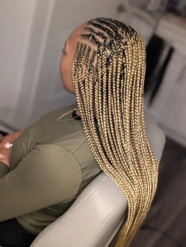 #11 - Knotless Braids